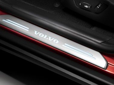 2017 Volvo XC60 Sill molding, illuminated