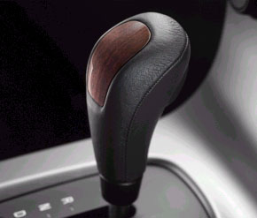 2009 Volvo C30 Leather Gear Shift Knob with Wood Inlay