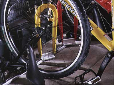 2004 Volvo XC90 Interior Bike Holder 8682430