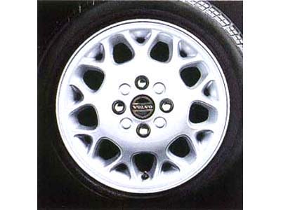 2000 Volvo V40 Oberon 15 inch Wheel 30865948