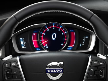 2018 Volvo S60 Adaptive Digital Display