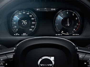 2016 Volvo XC90 Adaptive Digital Display