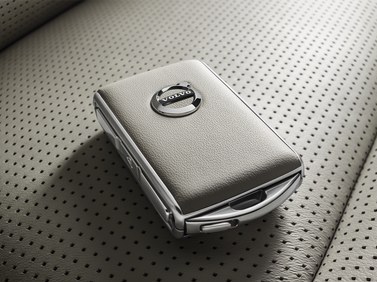 2017 Volvo V90 Key fob shell, leather