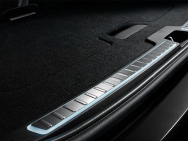 2018 Volvo XC90 Scuff plate, tailgate, illuminated